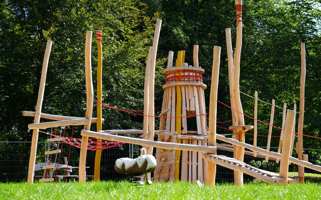 Auf die Plätze, fertig, los! Spielplatz im Baumwollpark feierlich eröffnet